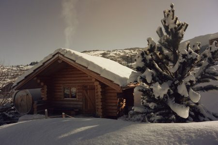 Blockhütte Winter
